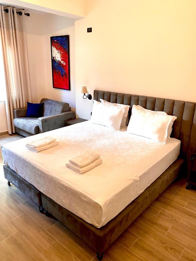 Venis Hotel Tiranë Ngoại thất bức ảnh